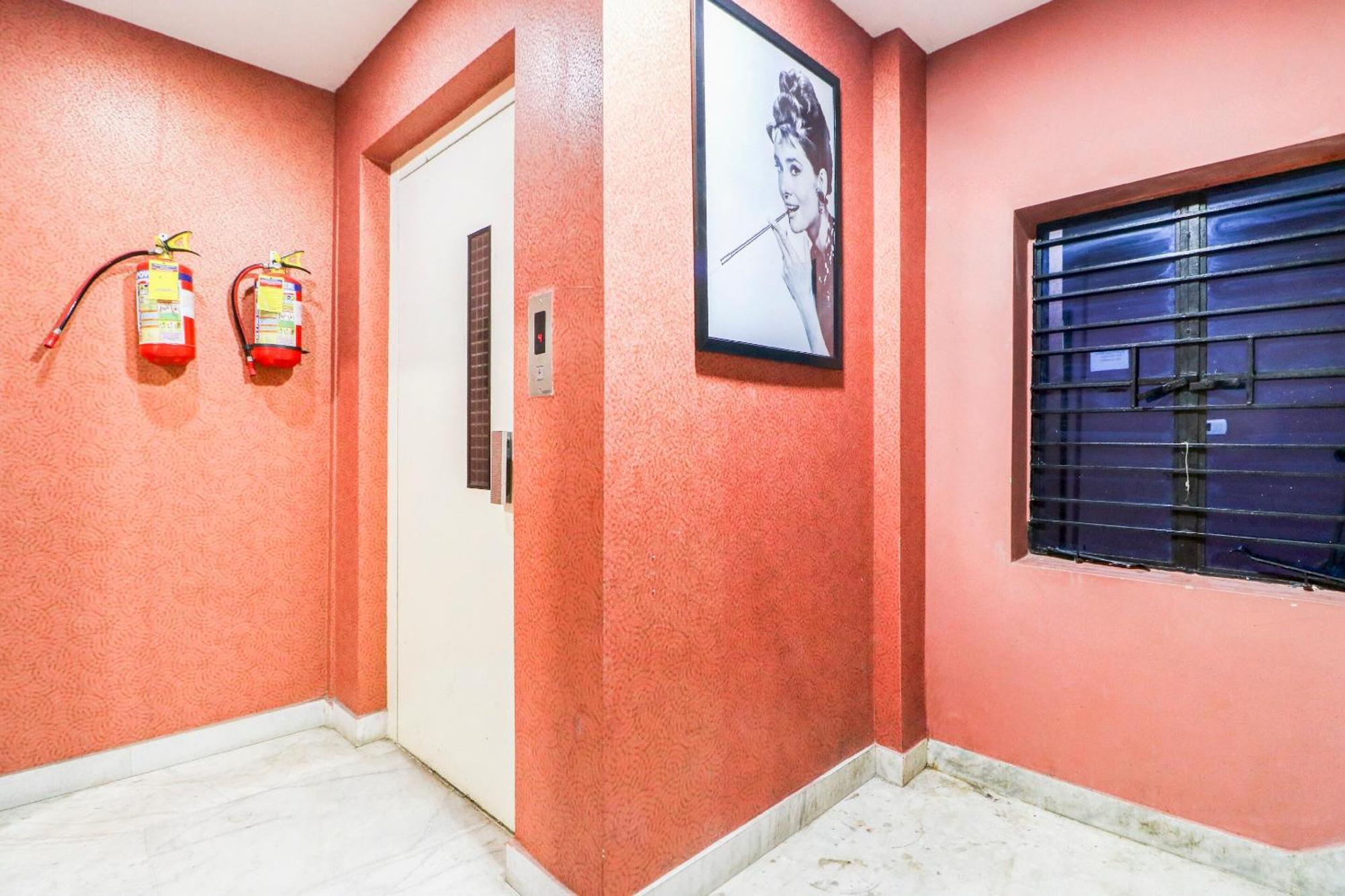 Hotel O Kajali Kolkata